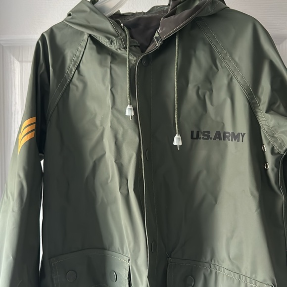 Army/Camo Reversible Raincoat Sz S - Picture 4 of 6